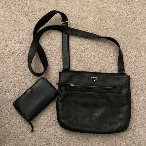 Fossil Handbags - Fossil crossbody & wallet